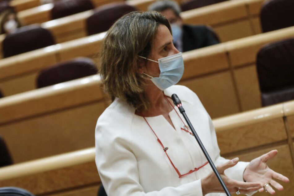 Pregunta a Teresa Ribera en el Senado: «¿Ha recibido ya la Ministra alguna oferta de las grandes compañías energéticas para cuando termine su etapa ministerial?»