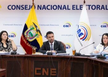 El Consejo Electoral de Ecuador anuncia recuento parcial de votos ante el empate técnico por el segundo puesto