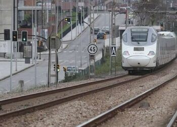 Verdes EQUO pide un plan de inversiones para el tren convencional de la cornisa cantábrica con los Fondos Europeos de Reconstrucción