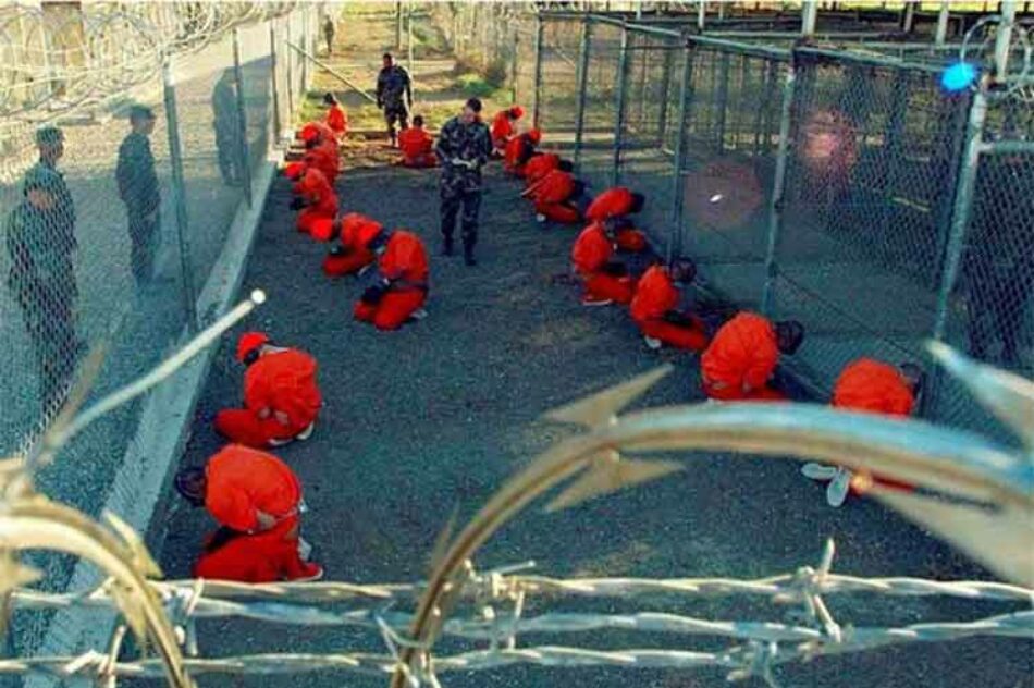 ONU: EE.UU. debe abordar violaciones en Base Naval de Guantánamo