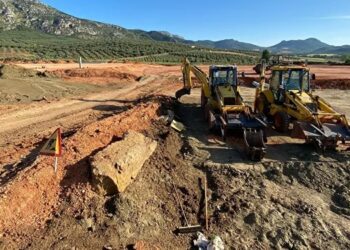 Admitido a trámite un recurso judicial de Ecologistas en Acción contra el Ayuntamiento de Antequera por la embotelladora Fuente del Enebro