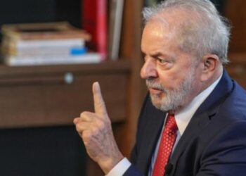 Lula critica el papel de medios derechistas durante el golpe contra Rousseff