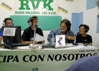 “Nos echan, no nos callan”: la Comunidad de Madrid desaloja a Radio Vallekas por no poder pagar un alquiler de 1.400 euros