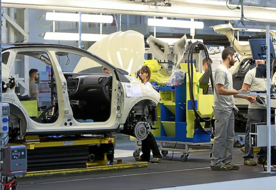 Las asambleas de CGT deciden por unanimidad no firmar el acuerdo de convenio en Renault