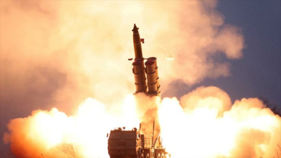 Corea del Norte lanza al menos dos misiles balísticos