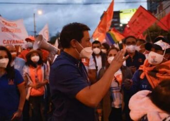 Sondeo: El correísta Arauz es quien conquista Palacio de Carondelet