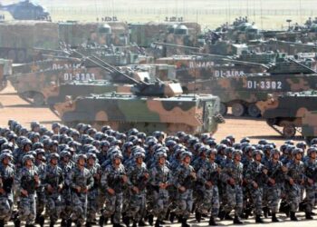 General chino urge a desarrollar capacidades de combate ante EEUU