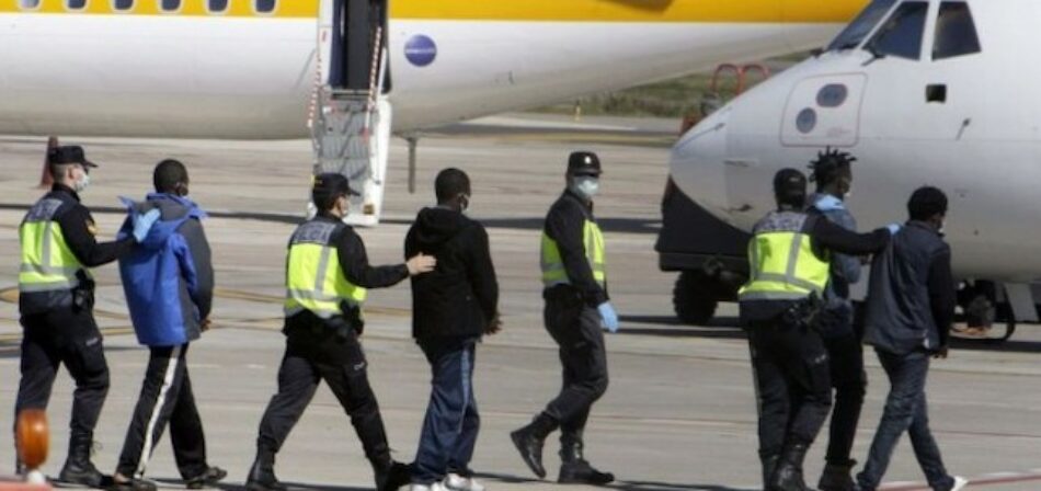 En duda la legalidad de las deportaciones a Marruecos y Mauritania desde Canarias