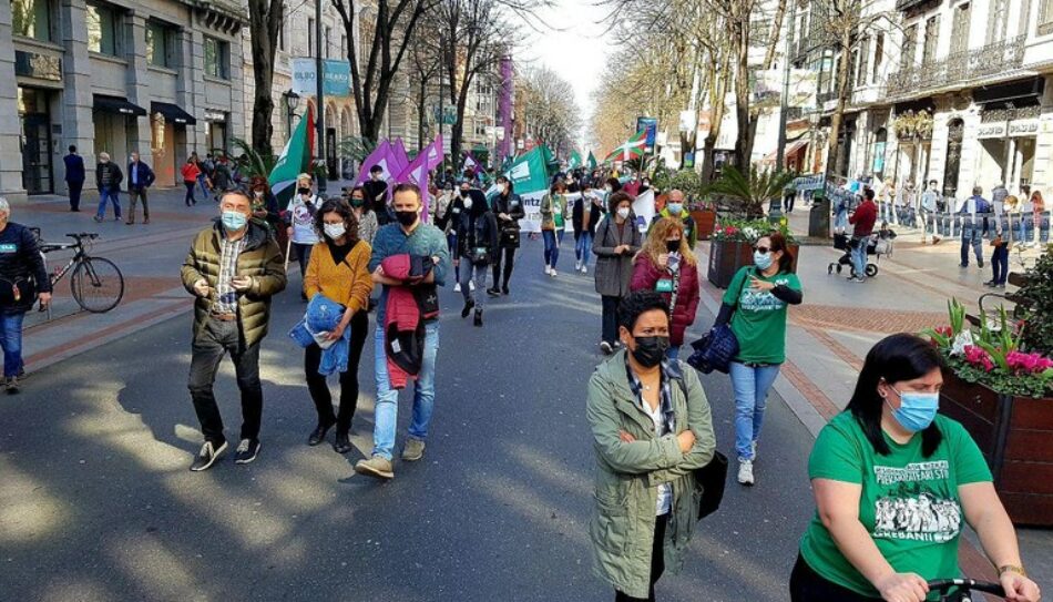 Clamor por un sistema público de cuidados en la tercera jornada de huelga convocada por ELA en Hego Euskal Herria