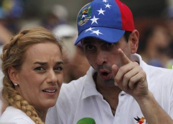 La Policía Local de Cambados propone para sanción al líder opositor venezolano Leopoldo López
