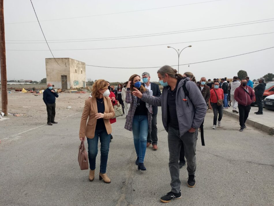 La luz como un derecho, no como un privilegio… En El Puche (Almería) viven personas