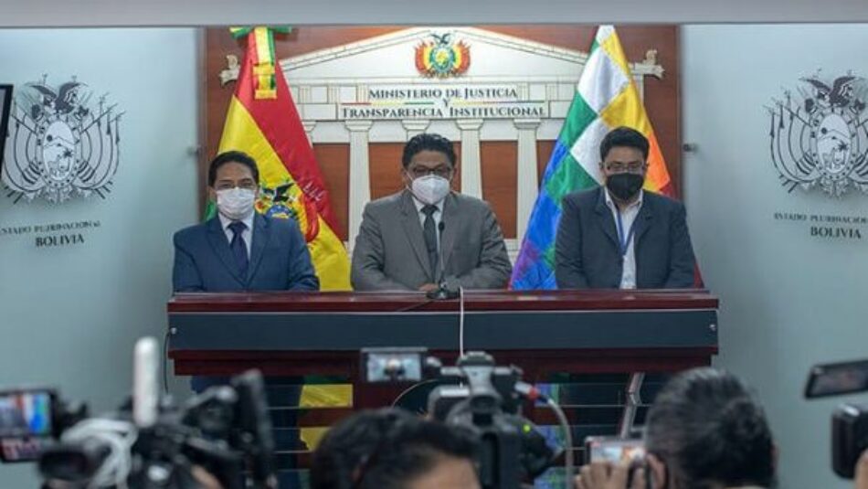 Bolivia evalúa iniciar acciones legales contra Luis Almagro