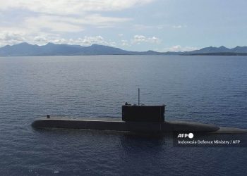 Armada indonesia pierde contacto con submarino con más de 50 personas a bordo