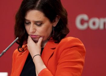 Sindicato de enfermería advierte de que la «mala planificación de la vacunación está agravando los problemas de los centros de salud»