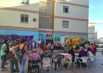 Los vecinos de El Puche (Almería) inician movilizaciones ante los cortes de luz