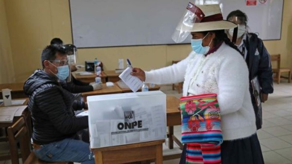 Autoridad electoral de Perú anuncia resultados oficiales para primera semana de mayo