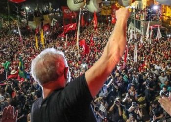 Lula vencería a Bolsonaro en 2022 con una diferencia de 18 puntos en la segunda vuelta, segun una encuesta de PoderData