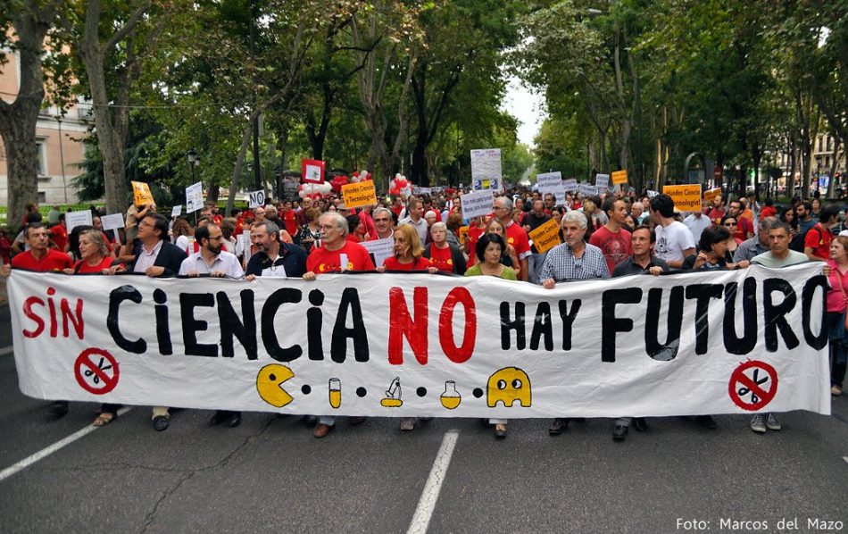 Ciencia, humanidades, movimientos sociales y pseudociencias