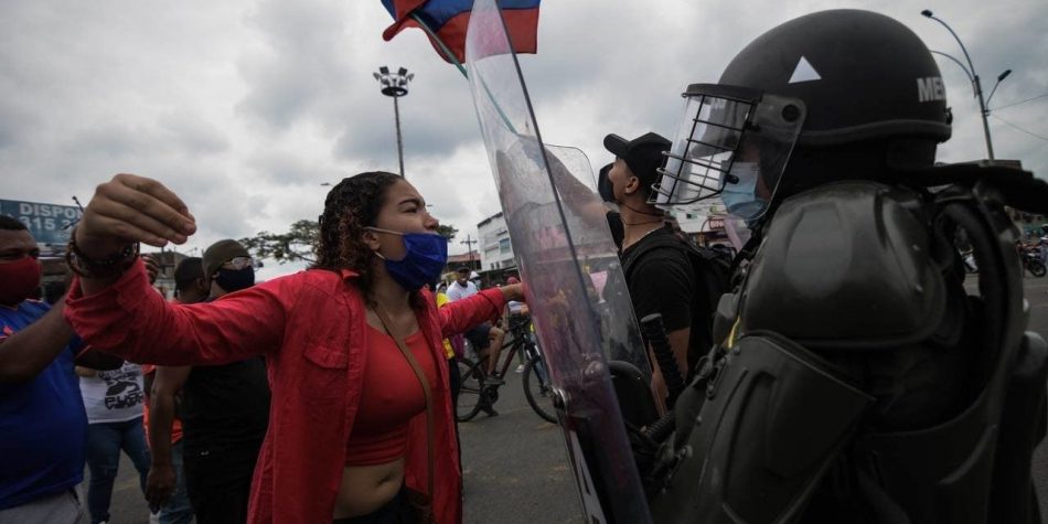 Masacre y Resistencia en Colombia