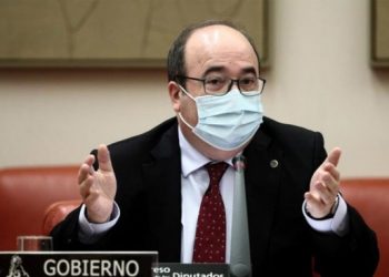 Escrito de denuncia de la Confederación Intersindical al Ministro Iceta por abuso de Temporalidad