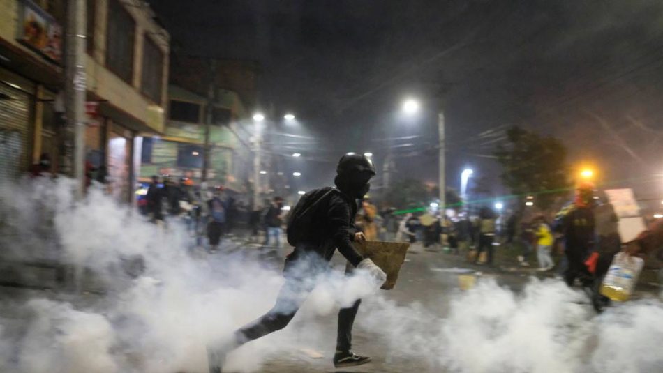 Continúa la represión policial de las movilizaciones masivas en Colombia contra el gobierno de Iván Duque