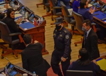 1 de Mayo: el día en el que dejó de existir la separación de poderes en El Salvador