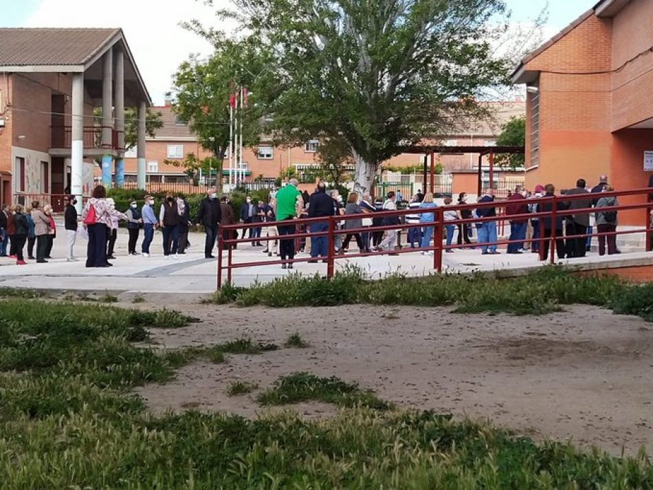 Largas colas para votar este 4M en las elecciones a la Asamblea de Madrid