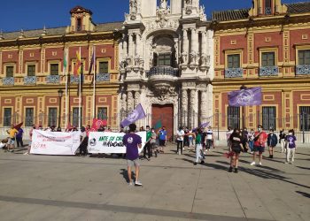 Miles de estudiantes salen a la calle en las movilizaciones convocadas para el 6 de mayo