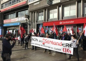 Banco Santander: recortes de plantilla, directivos millonarios y superanuncios