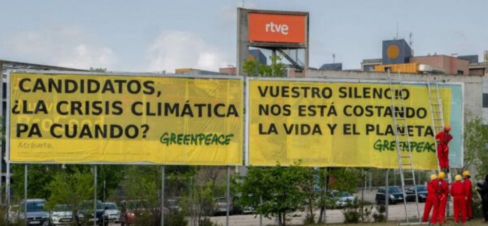 Greenpeace llama la atención a los responsables políticos sobre la degradación de la calidad democrática