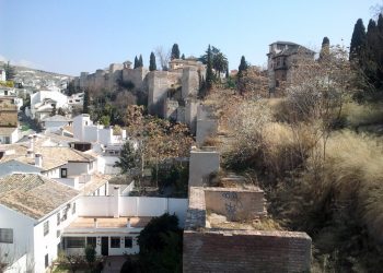 Las obras de rehabilitación de la muralla del Albaicín en Granada, con cargo al Instituto de Patrimonio Cultural, superan los 3,5 millones de euros