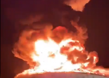 Ataque de HAMAS envuelve en llamas oleoducto israelí