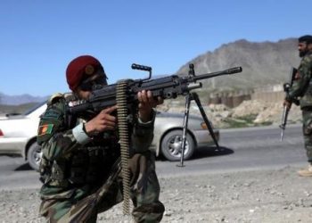Talibanes ocupan distrito afgano desde la retirada de EE.UU.