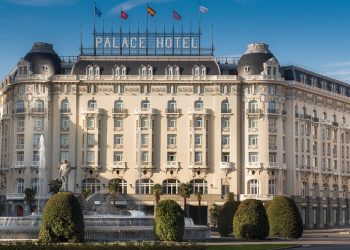 CCOO convoca huelga, los días 20 y 21 de mayo, en el hotel The Westin Palace