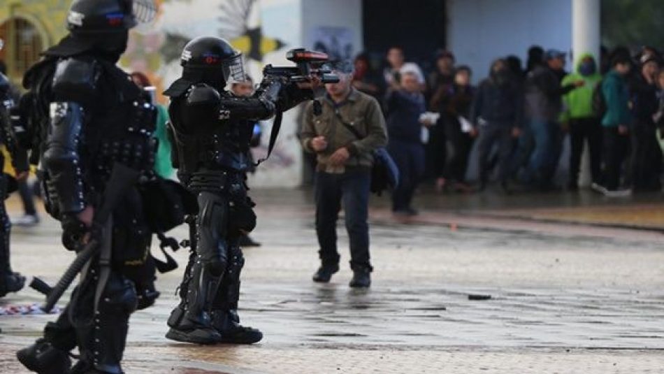 Exigen reforma del Código de la Policía ante la represión en Colombia