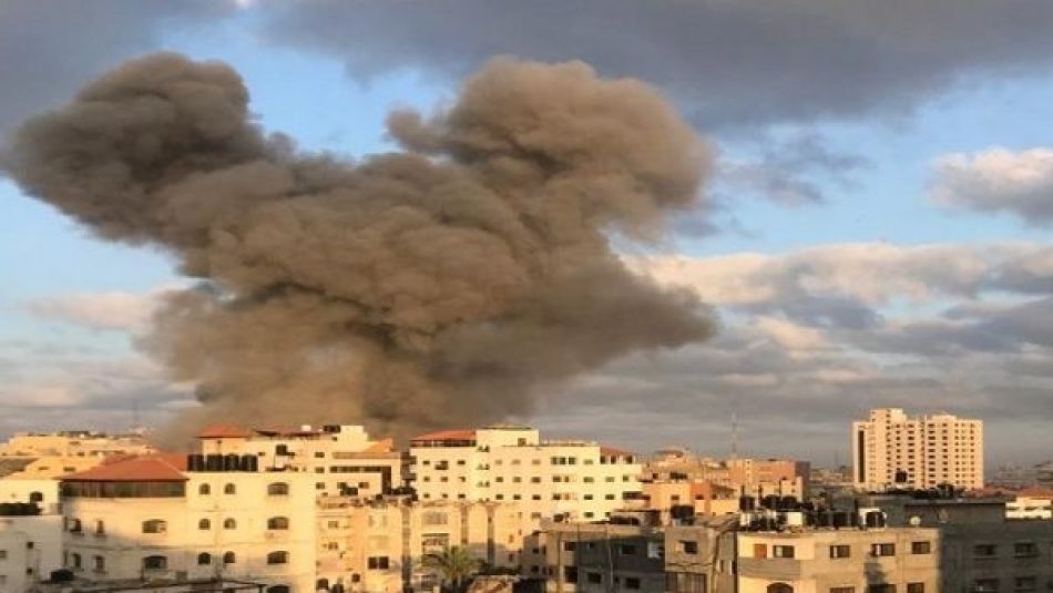 Aumenta a 213 cifra de muertos por ataques israelíes en Gaza