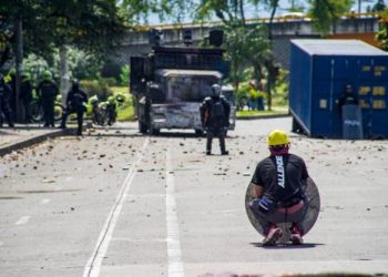 Durísima represión policial en Cali (Colombia) deja al menos un muerto y 20 heridos