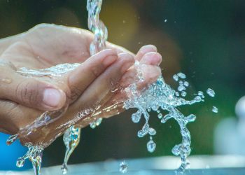 La Junta de Castilla y León mantiene sin agua corriente a una pequeña localidad del norte de Burgos desde el 2017