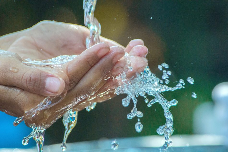 La Junta de Castilla y León mantiene sin agua corriente a una pequeña localidad del norte de Burgos desde el 2017