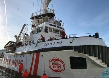 Sira Rego reclama a la Unión Europea y a las autoridades italianas desde la cubierta del ‘Open Arms’ que “acaben de una vez de criminalizar a las ONG que salvan vidas en el mar”
