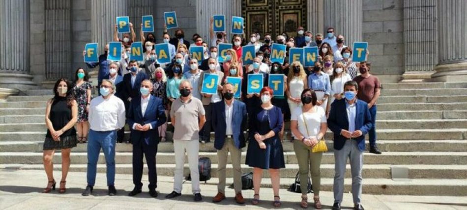 Iniciativa: «El simpa del gobierno central al pueblo valenciano con la financiación es inconcebible en una democracia avanzada y debe cesar ya»