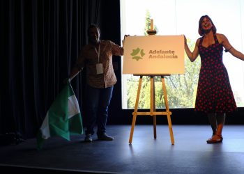 Adelante Andalucía se «refunda» con la presentación de un nuevo logo y elige a Teresa Rodríguez como portavoz con un 97% de los votos