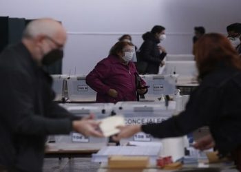 Chile celebra segunda vuelta para elección de gobernadores