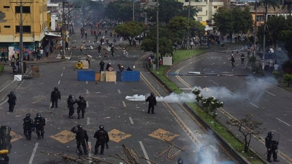 Denuncian nuevos actos de represión por el Esmad en Bogotá, Colombia