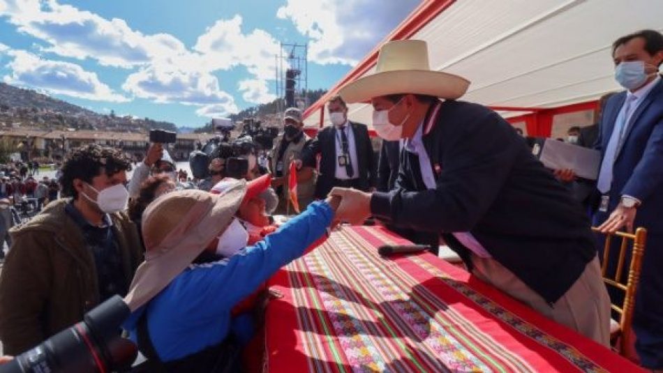 Piden no demorar más proclamación de presidente electo en Perú