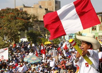 Organizaciones argentinas saludan el triunfo de Pedro Castillo
