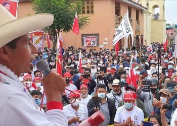 ¿Quién es Pedro Castillo, candidato a la Presidencia de Perú?