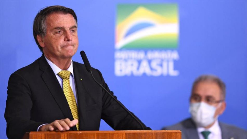 Bolsonaro enfrenta una “superpetición” de impeachment