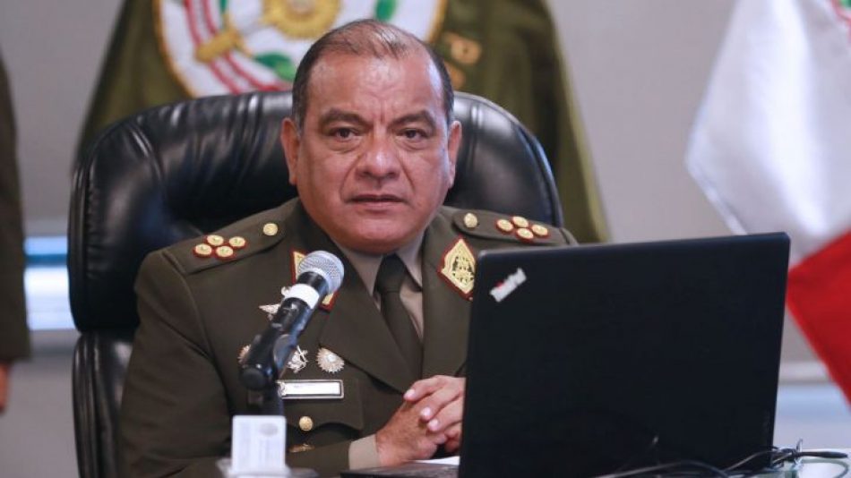 Anuncian la dimisión del jefe de comando de Fuerzas Armadas de Perú