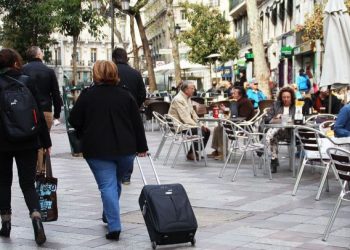 Asociaciones vecinales de Centro, Chamberí, Retiro y Arganzuela protestan contra la degradación de los barrios madrileños